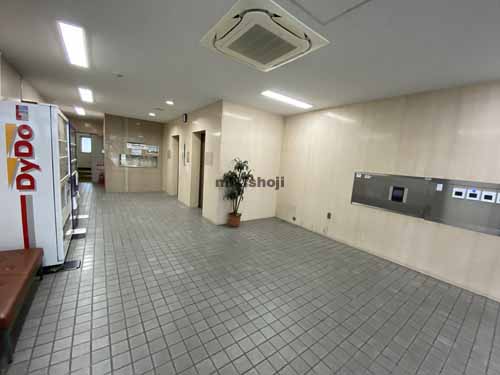 吹田市のユーコービル エレベーターホール7