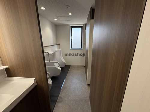 金沢市の金沢フコク生命駅前ビル 水回り1