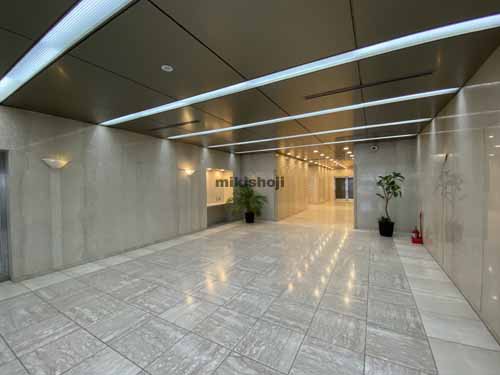 豊中市の第一火災千里中央ビル エントランス2