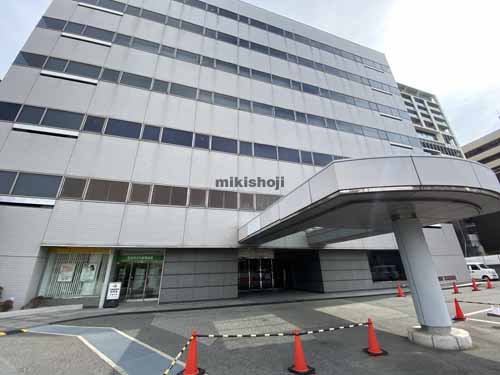 豊中市の第一火災千里中央ビル エントランス5