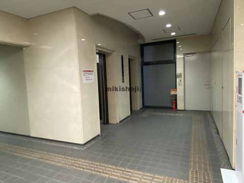 湊町・元町・難波中・日本橋・敷津のなんばＡＫビル エントランス5