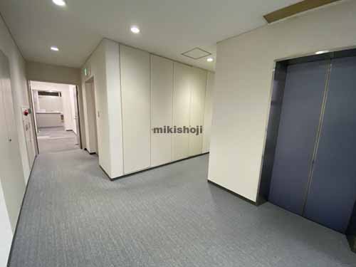 湊町・元町・難波中・日本橋・敷津のなんばＡＫビル エレベーターホール1