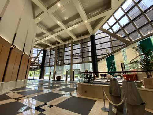 ピアスタワー エントランス8