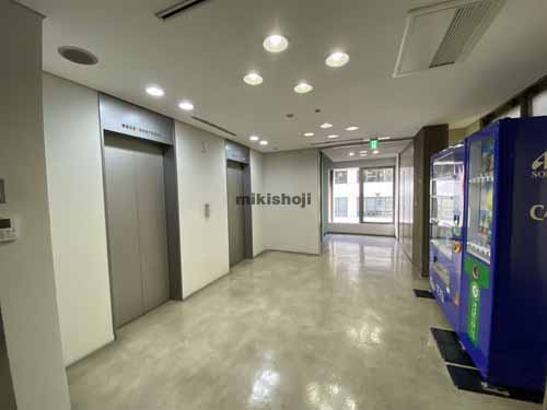 ＷＥＡＶＥ ＨＯＮＭＡＣＨＩ エントランス4