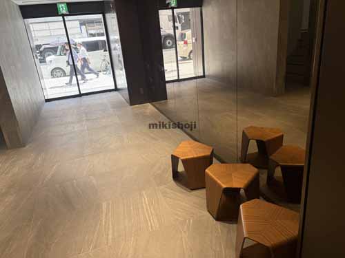 ＷＥＡＶＥ ＨＯＮＭＡＣＨＩ 貸室内5