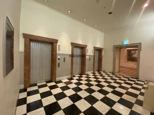 梅田・堂島・中之島のマルイト西梅田ビル エントランス3