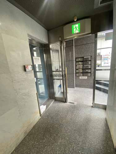 北浜～淡路町のクリスタルタワー エントランス2