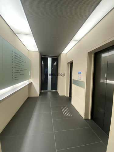 淀屋橋山本ビル エントランス2