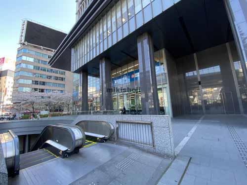 湊町・元町・難波中・日本橋・敷津のマルイト難波ビル エントランス4