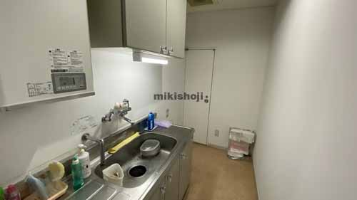 湊町・元町・難波中・日本橋・敷津のマルイト難波ビル 水回り3