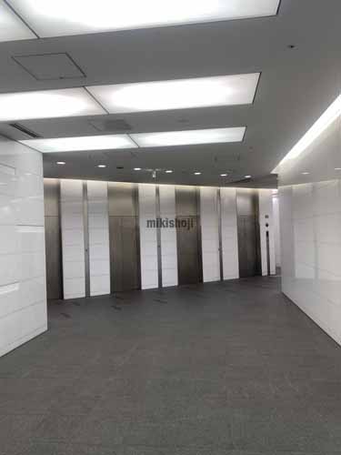 梅田北プレイス エントランス2