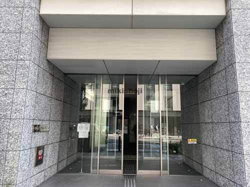 瓦町～久太郎町のいちご堺筋本町ビル エントランス4