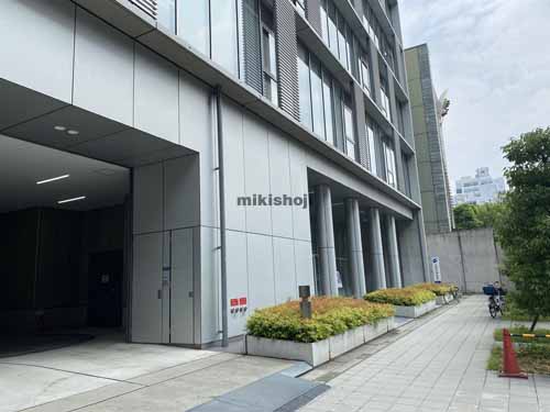 エスリードビル本町 エントランス6