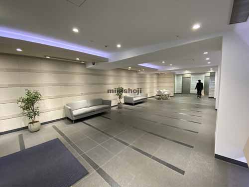南船場の堺筋ベストビル エントランス6