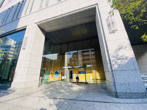 オリックス本町ビル エントランス3