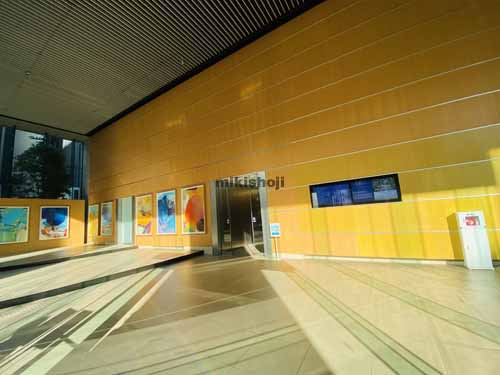 オリックス本町ビル エントランス4