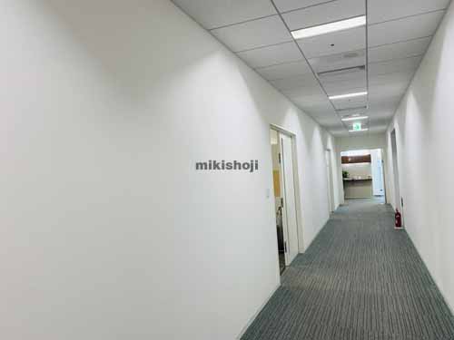 オリックス本町ビル エレベーターホール4