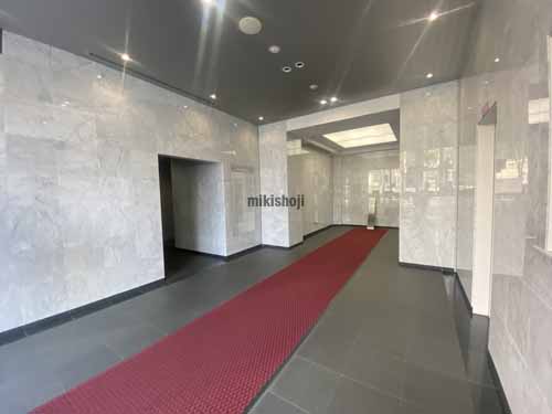 南森町周辺のＭＦ西天満ビル エントランス1