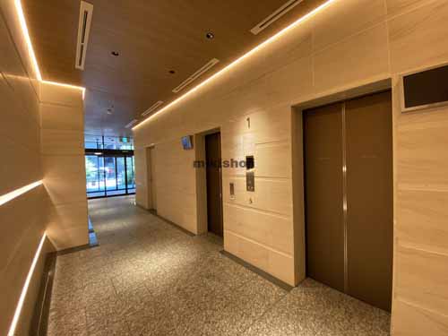 瓦町～久太郎町の瓦町スクエアビル エントランス4