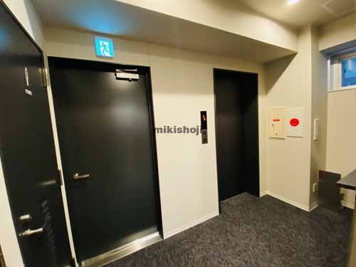 北浜東～常磐町のＢＲＡＶＥ天満橋Ⅱ エレベーターホール4