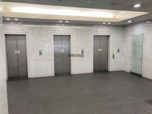 博多駅前・中央街の日本生命博多駅前第二ビル エントランス1