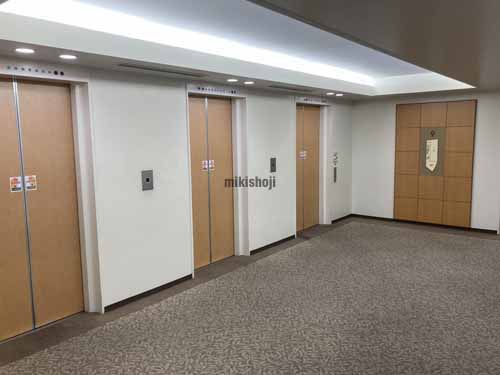 博多駅前・中央街の日本生命博多駅前第二ビル エレベーターホール1