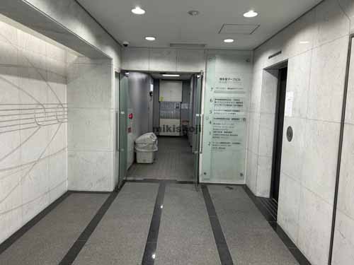 博多南マークビル エントランス1