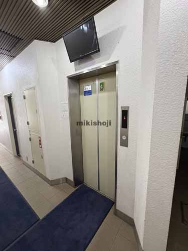 赤坂・大名・舞鶴のセントラルビル エレベーターホール1