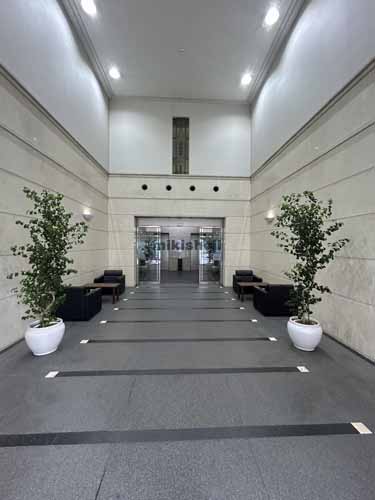 小倉北区全域のクルーズ勝山通りビル エントランス1