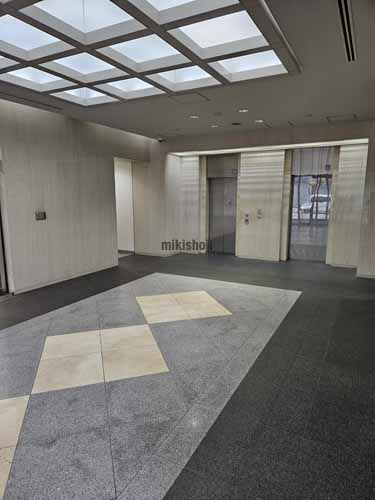 博多駅東・駅南の福岡アーセオンビル エレベーターホール2