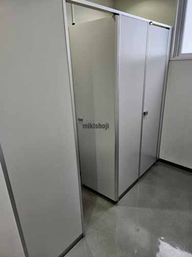 天神のメットライフ天神リバーフロントビル 水回り3