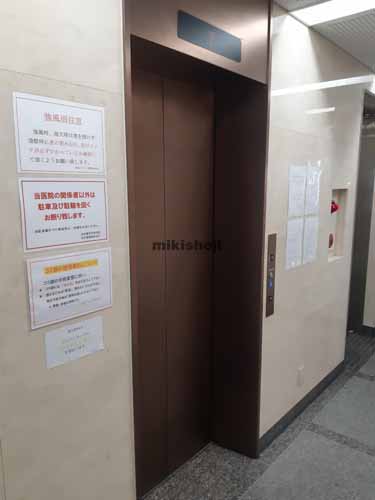 祇園・呉服町の安田第１ビル エレベーターホール1