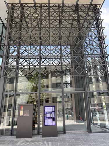 天神ブリッククロス エントランス2