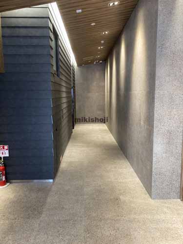 テクニカハウス福岡 エントランス2