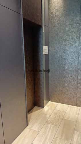 新大手門パークビル エレベーターホール1