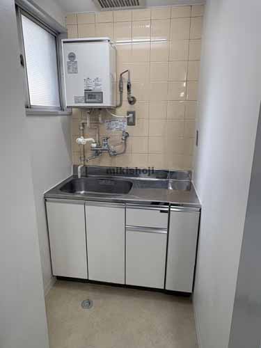 入船・新富の新中央（京橋）ビル 水回り2