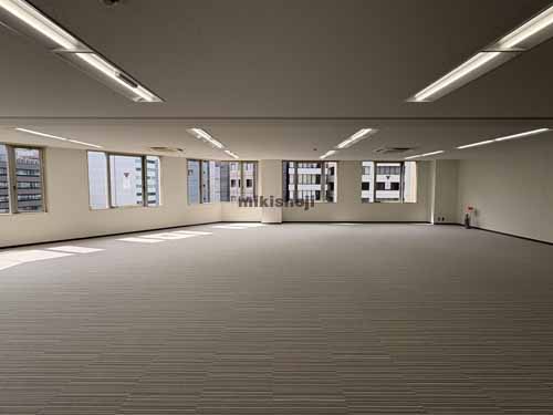 京橋の京橋山本ビル 貸室内3