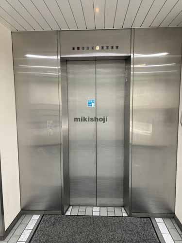 日本橋人形町・堀留町・小舟町・富沢町の堀留ゼネラルビル エレベーターホール1