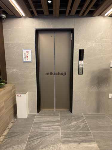 ＩＣＮビル エレベーターホール1