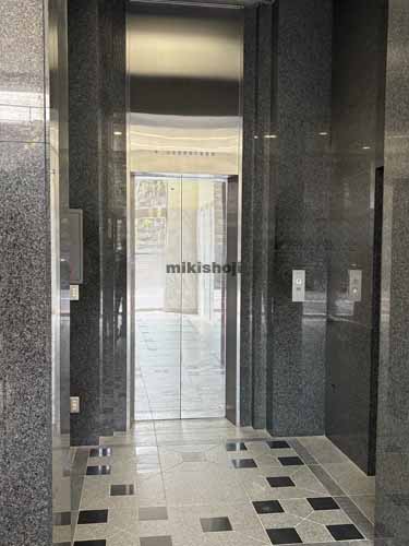 ヒキタカ飯田橋ビル エレベーターホール1