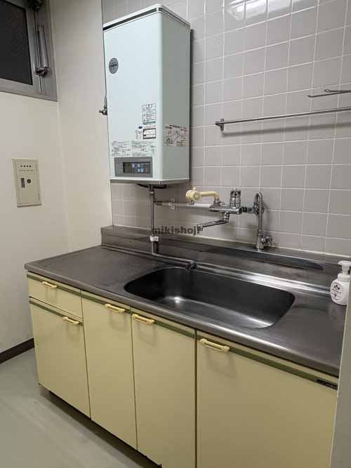 湊・明石町の前田セントラルビル 水回り2