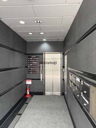 入船・新富のＨＫビル エレベーターホール1