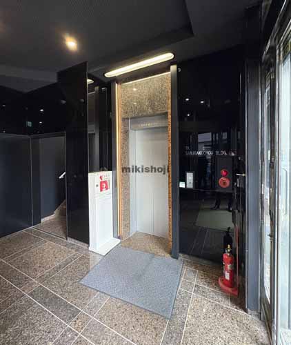 神田駿河台・神田猿楽町のＴＫ猿楽町ビル エレベーターホール1