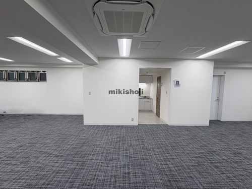 トゥルム神田 貸室内3