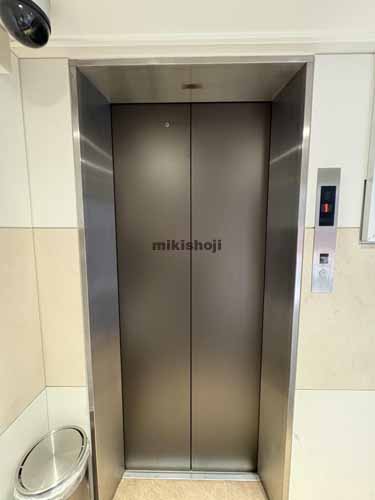 パレスサイド千代田 エレベーターホール1