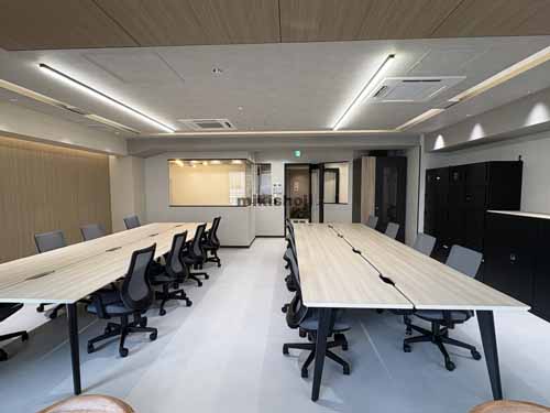 Ｂｉｚ　Ｆｅｅｌ　ＡＫＩＨＡＢＡＲＡ セットアップ室内4