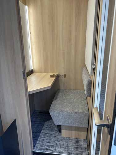 四谷のＮＯＶＥＬ　ＷＯＲＫ　新宿御苑 セットアップ室内2