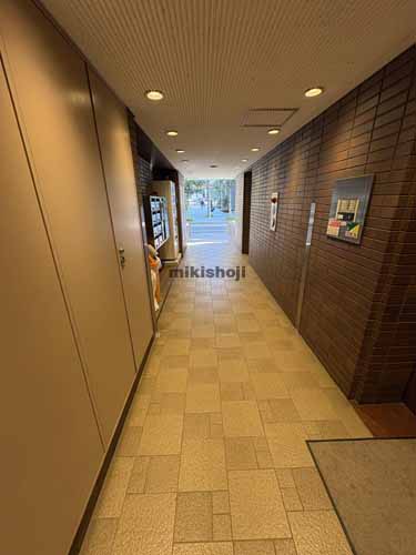 九段北の九段ＫＡビル エントランス2