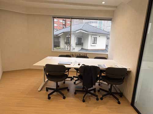 四谷のＤｅＬＣＣＳ新宿御苑ビル セットアップ室内2