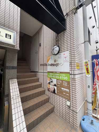 早稲田町・馬場下町の松永ビル エントランス2